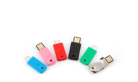 Security keys - everyone should have at least one! - SCHULZ:DK