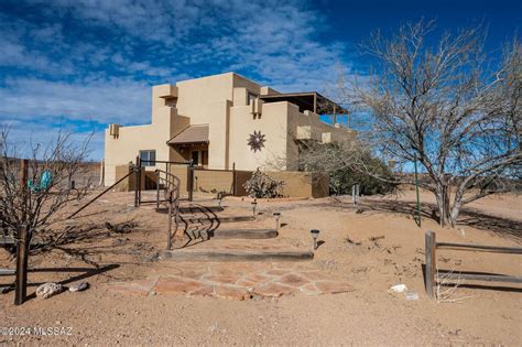 10693 N Stagecoach Pass, Elfrida, AZ 85610 - See Est. Value, Schools & More