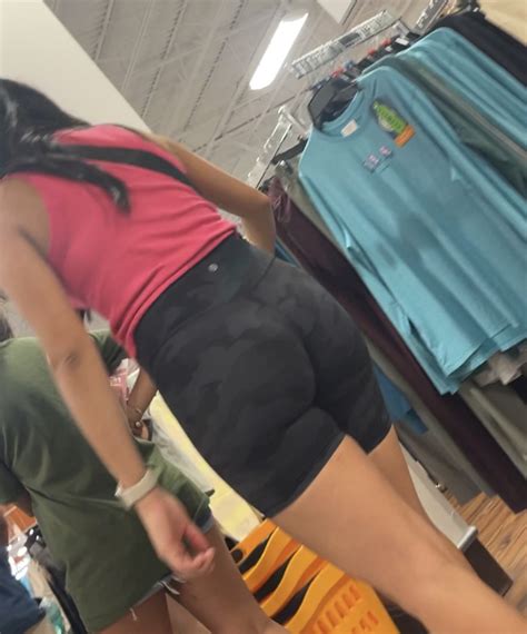 Hot Latina In Camo Lulus Video Spandex Leggings Yoga Pants Forum