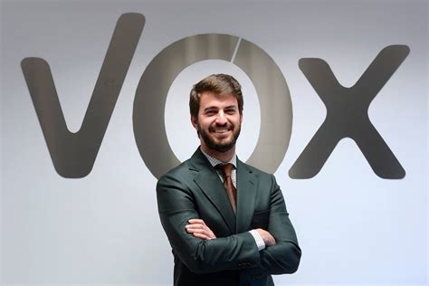 La Iniciativa De Vox Ca As Por Espa A Llega A Gran Canaria Canarias