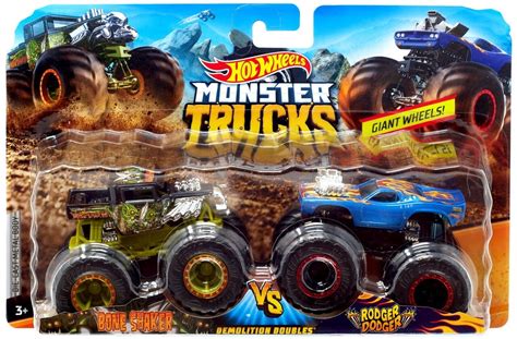 Hot Wheels Monster Trucks Bone Shaker Vs Rodger Dodger