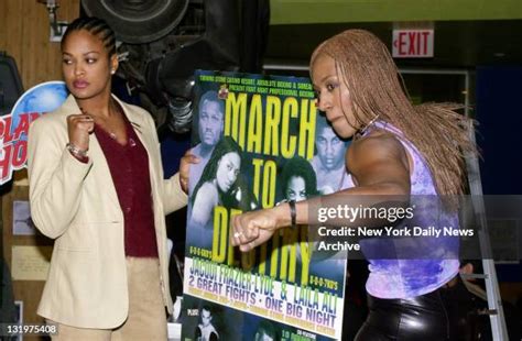 Laila Ali Vs Jackie Frazier Photos and Premium High Res Pictures ...