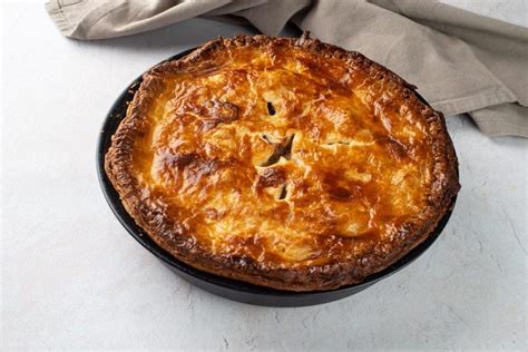 Meat Pie The Tastiest Recipe For The Traditional Australian Savory Pie