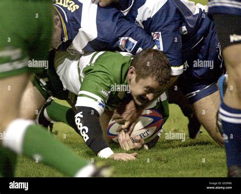 Rugby Ireland v Scotland Stock Photo - Alamy