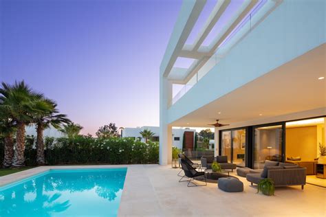 Modern Villa In Los Olivos Nueva Andalucia Marbella Realista