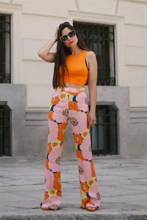 Los Pantalones Flare Estampados De Zara Con Los Que Triunfar En