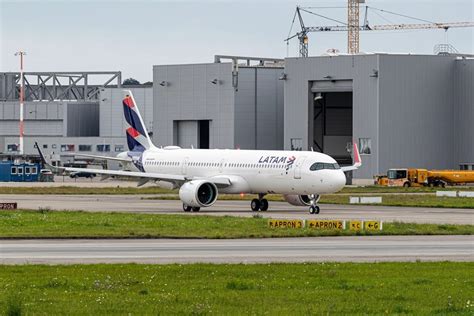 Latam Brasil Recibe Su Primer Airbus A Neo Espanol News