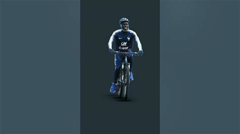 Ngolo Kanté Riding His Bike With Fans Singing Youtube