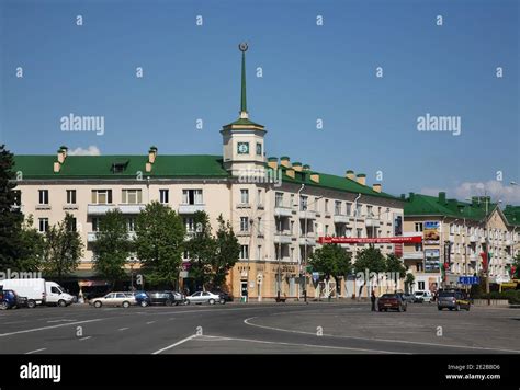 Lenin Square In Baranovichi Belarus Stock Photo Alamy