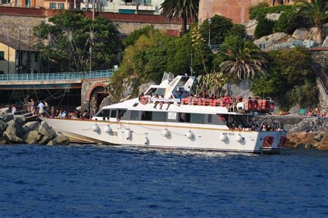 De Génova a Portofino Cómo llegar a Portofino en ferry coche o autobús