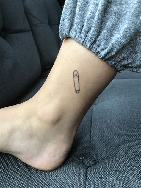 First Time Using Real Tattoo Needles And Ink 5rl Sticknpokes