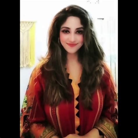 Sumaiya Sultana Tetona Buscadora De Oro Milf Se Folla Al Mat N De Su Hijo