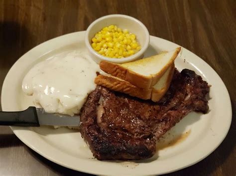 Ranch Hand Cafe 24626 Tx 321 Cleveland Tx 77327