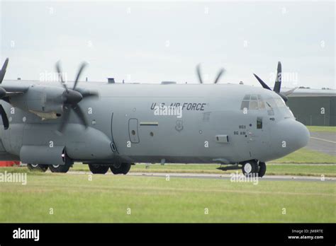 Lockheed C 130 Hercules Quatre Turbopropulseurs Davion De Transport