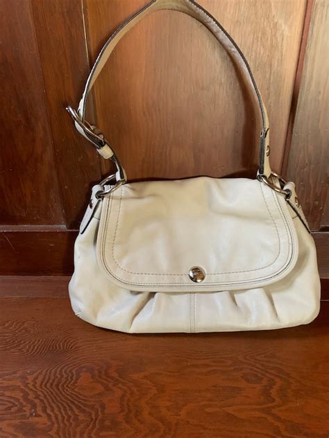 Coach Leather Handbag Beige Gem