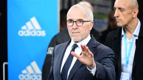 Mercato Om Frank Mccourt Justifie Son Investissement Xxl