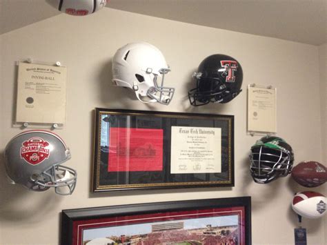 Restaurant Sports Memorabilia At Sophia Ellis Blog