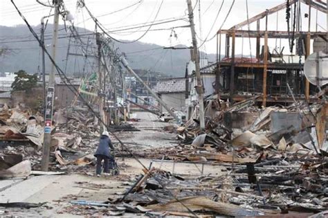 大規模火災で建物が焼け落ちた観光名所「輪島：令和6年能登半島地震 写真特集：時事ドットコム