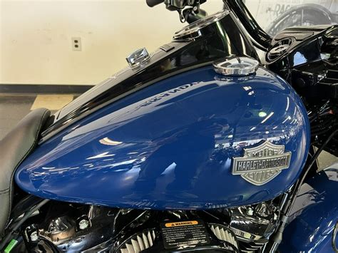 2023 Harley Davidson Road King Special Bright Billiard Blue FLHRXS For