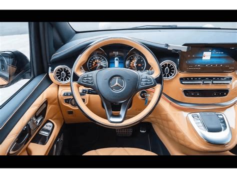 Mercedes-Benz V-Class Luxury Van Interior Customization | CARSMODIFY