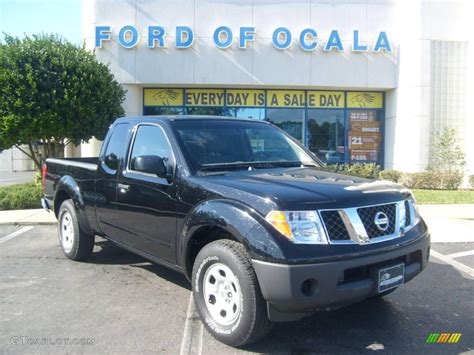 Super Black Nissan Frontier Xe King Cab Photo