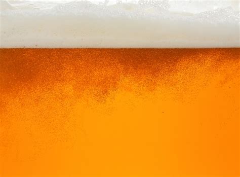 Bouchent La Texture D Arri Re Plan De La Bi Re Blonde Avec Des Bulles Et De La Mousse Versant