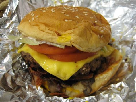 Review Five Guys Little Bacon Cheeseburger Brand Eating