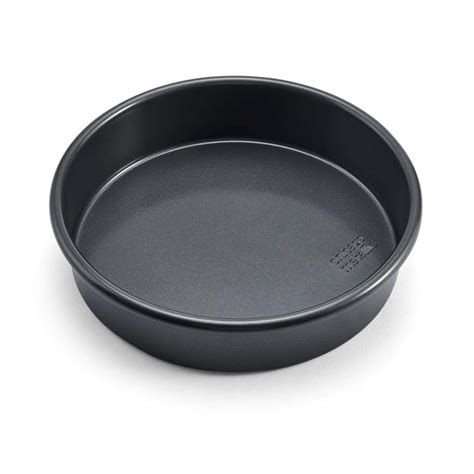 Chicago Metallic 16629 9 Inch Non Stick Round Cake Pan Amazon Ca Home