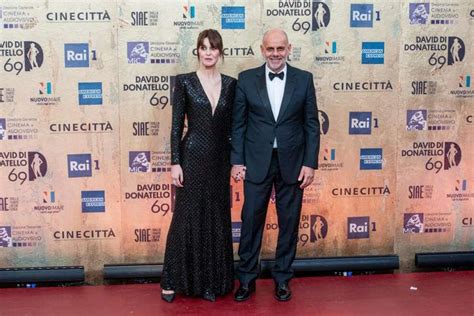 Paola Cortellesi Chi Il Marito Riccardo Milani La Figlia Il