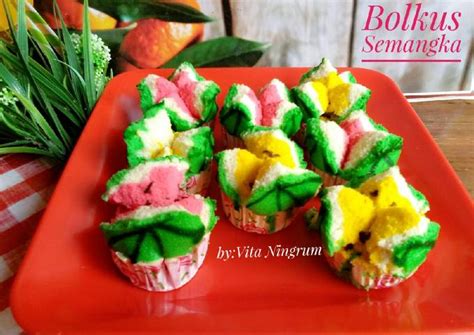 Resep Bolu Kukus Semangka Mekar Oleh Vita Ningrum Cookpad