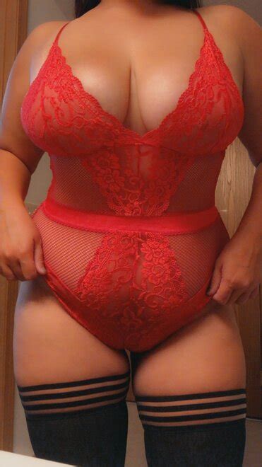 Spicin up your Monday with some red lingerie and thigh high socks ðŸðŸ Porn Pic