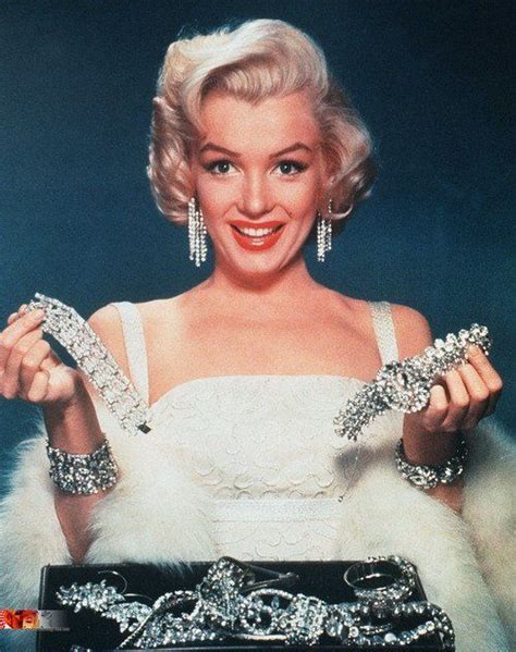 Diamonds Marilyn Marilyn Monroe Photos Hollywood Glamour