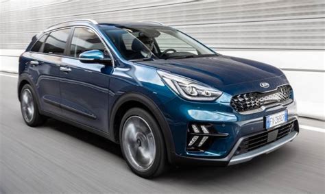 Listino Kia Niro Prezzo E Configuratore Allestimenti Quattroruote It