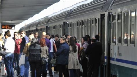 Ferrovie Domani Sciopero In Campania Disagi Sui Regionali La Repubblica