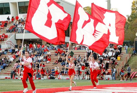 Cheerleading and Mascot | University of West Alabama