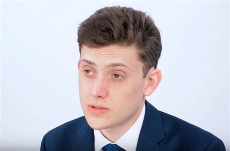 Kyle Kashuv Releases New Apology Video