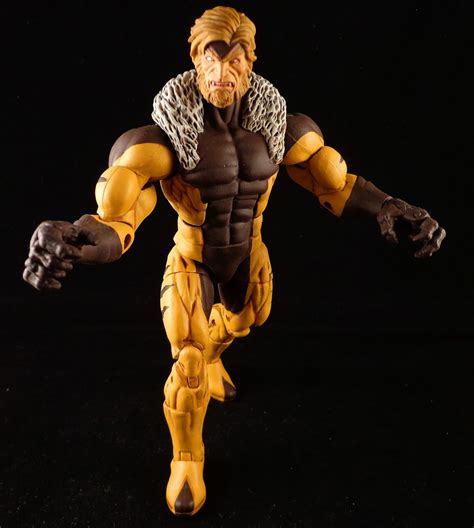 Stronox Custom Figures Marvel Legends Sabretooth