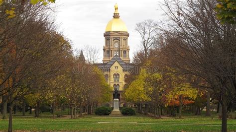 Notre Dame in the fall. The Golden Dome at the University of Notre Dame ...