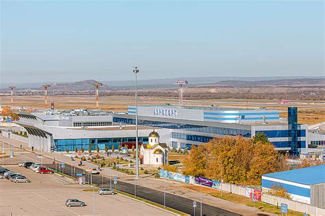 Пассажиропоток аэропорта Минвод в праздничные дни вырос на 20% — AviaStat