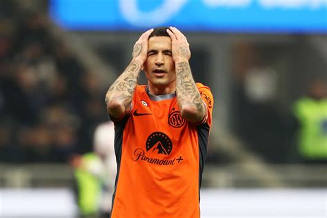 Why Inter and Leicester City have not agreed Sensi deal yet - Football ...