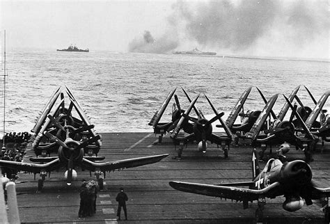 F4u Uss Bunker Hill Cv 17 April 9 1945 World War Photos