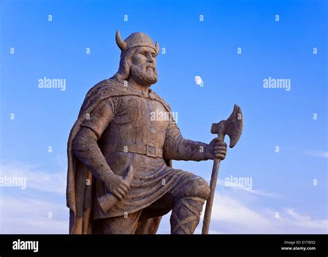 Viking statue, Gimli, Manitoba, Canada Stock Photo - Alamy