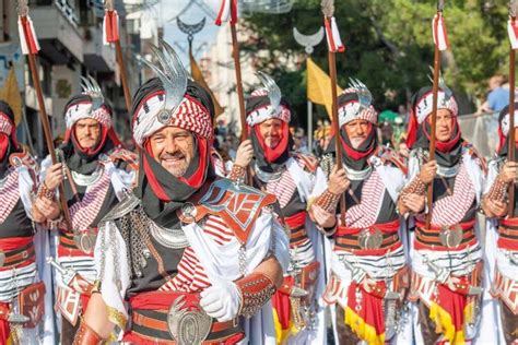 Fiesta De Moros Y Cristianos De Elda La Aventura De La Historia