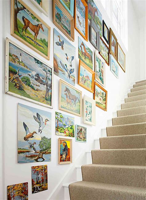 14 Unexpected Vintage Art And Retro Painting Decor Ideas