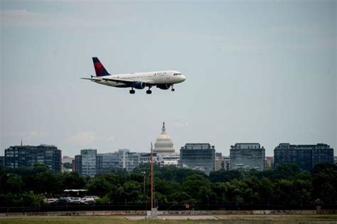 Bill Pushes For More, Longer Flights At Reagan National Airport ...