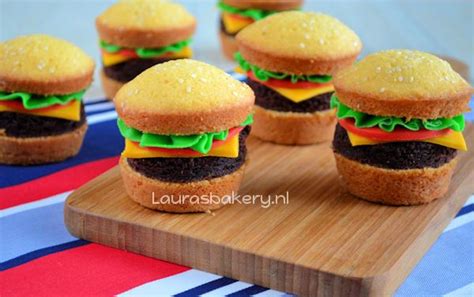 Hamburger Cupcakes 2a Traktaties Eten En Drinken En Gezonde Traktaties