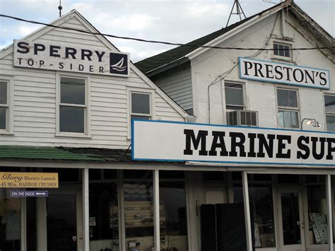 Travel Tuesday Greenport Ny Restaurants Travel Wine And Dine