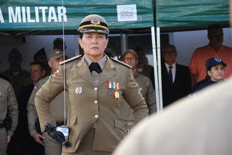 É O ápice 1ª Primeira Mulher Comandante De Batalhão Em Florianópolis