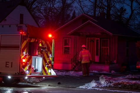 Saginaw Firefighters Quickly Extinguish House Fire On Webber Street