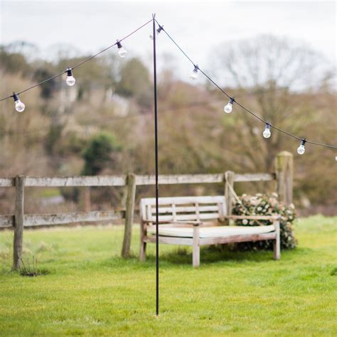 Position Your Hanging Lights Perfectly Around The Garden With The